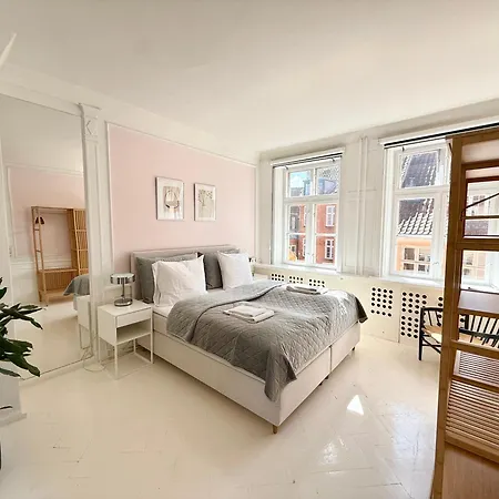 The Square Apartment Kopenhagen