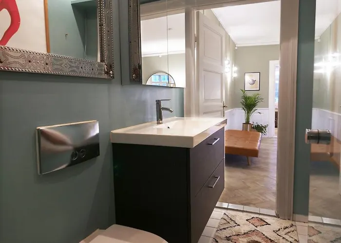 Апартаменты The Square Копенгаген